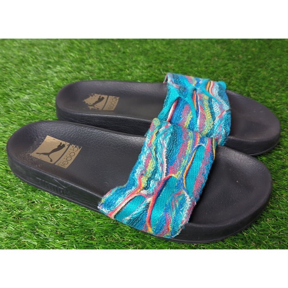 PUMA LEADCAT x COOGI Womens Size 7 BLUE MULTICOLOR ISLAND PARADISE SLIDES